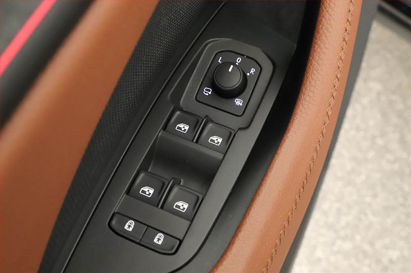 Škoda Kodiaq (2025) 2.0 TDI, Exclusive Selection - fotka 24 z 24