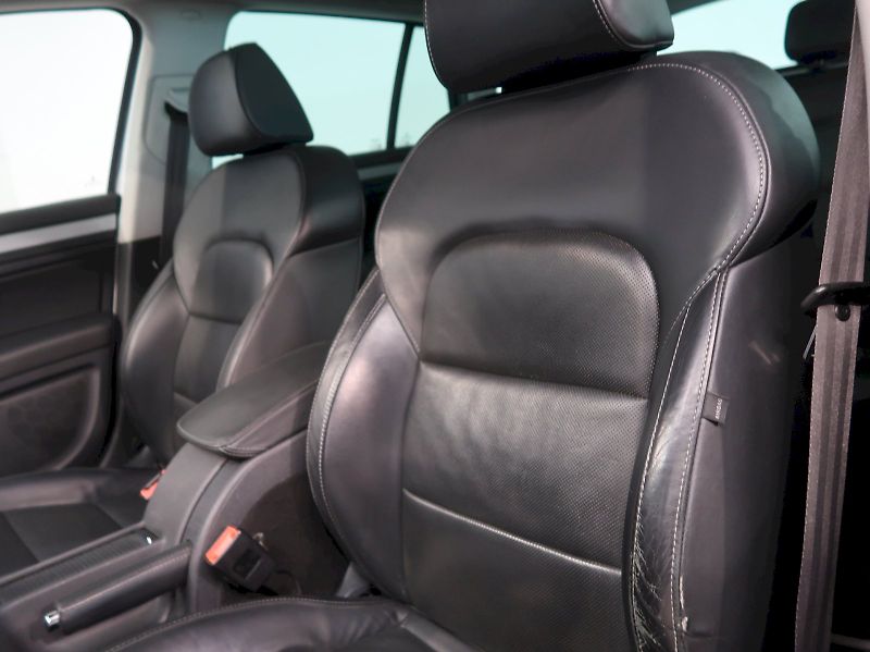 Škoda Superb (2013) ELEGANCE 2.0TDI 103KW 4x4 DSG - fotka 14 z 41