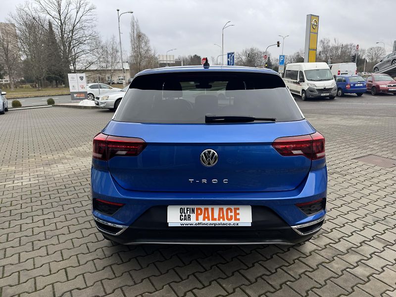 Volkswagen T-Roc (2020) 1.5 TSI DSG - fotka 5 z 22