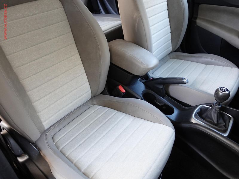 Fiat Tipo (2016) 1.4i, AC, tempo, park.asist - fotka 11 z 20