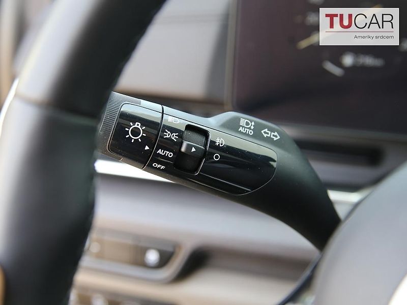 Kia Carnival (2024) 2.2 Diesel Automat 7 míst  - fotka 16 z 42