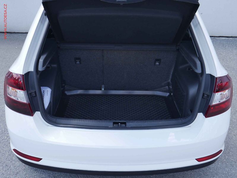 Škoda Rapid (2015) 1.2 TSi, 2.maj,ČR, Monte - fotka 7 z 15