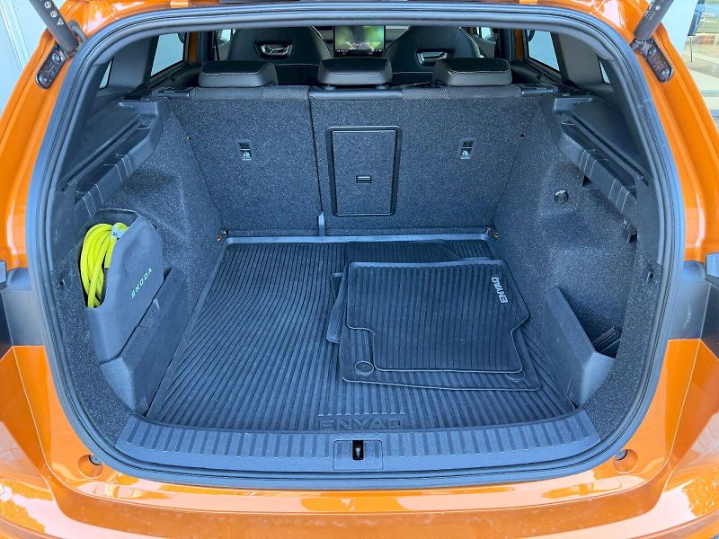 Škoda Enyaq (2024) Sportline 85 210 kW / 82 kWh - fotka 24 z 29