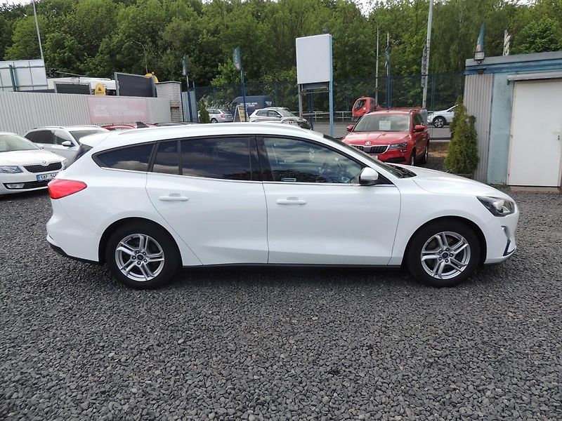 Ford Focus (2022) 1.5TDCi,88kw,Titanium,automat - fotka 4 z 62