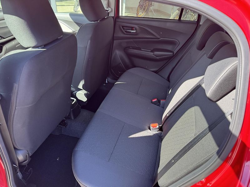 Suzuki Swift (2026) 1,2 Premium Hybrid - fotka 5 z 6