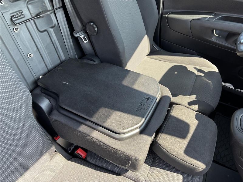 Opel Combo 1,5 CDTI 96kW L2 - fotka 19 z 37
