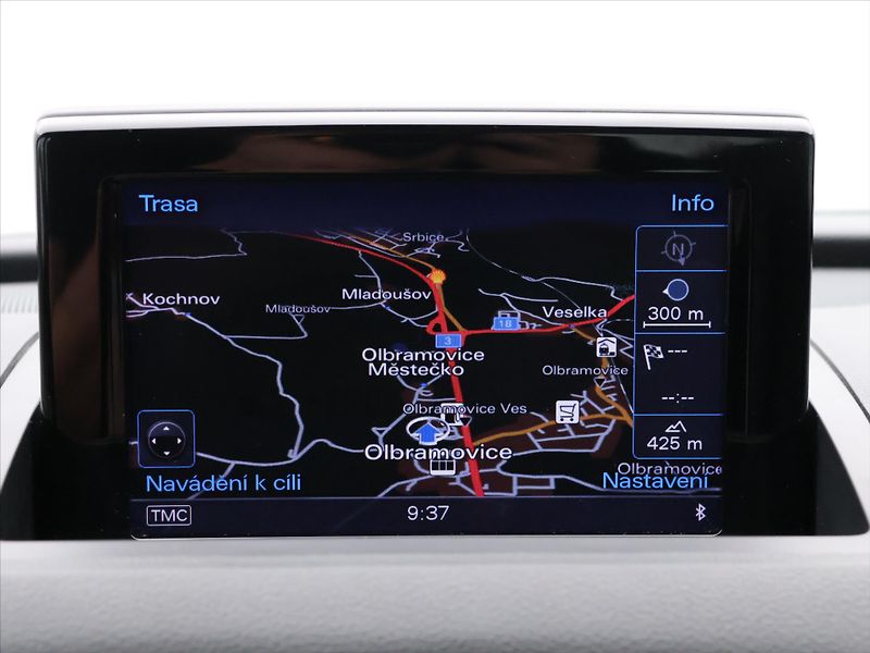 Audi Q3 2,0 TFSI 162kW quattro S-Line - fotka 23 z 37