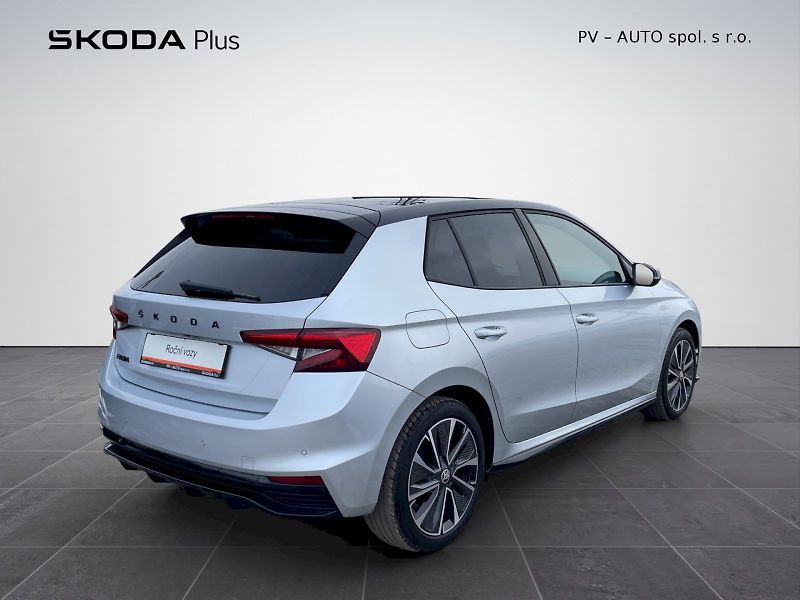 Škoda Fabia (2024) 1.0 TSI 81kW Monte Carlo - fotka 2 z 34