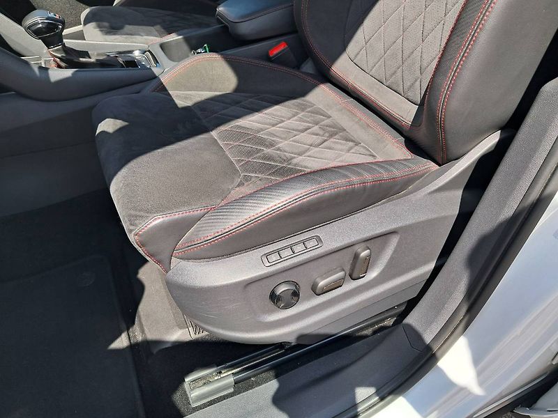 Škoda Kodiaq (2020) RS Challenge  2.0 TDI / 176 kW - fotka 29 z 35