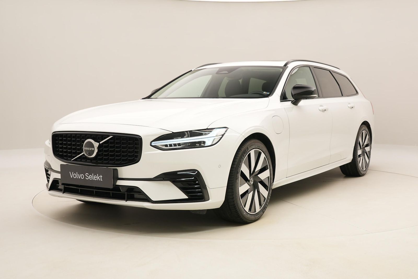 Volvo V90 T6 AWD RECHARGE DARK PLUS AUT