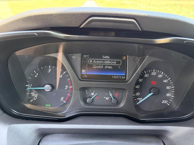 Ford Transit 2.0TDCI 96KW L2H2 9 MÍST - fotka 27 z 44