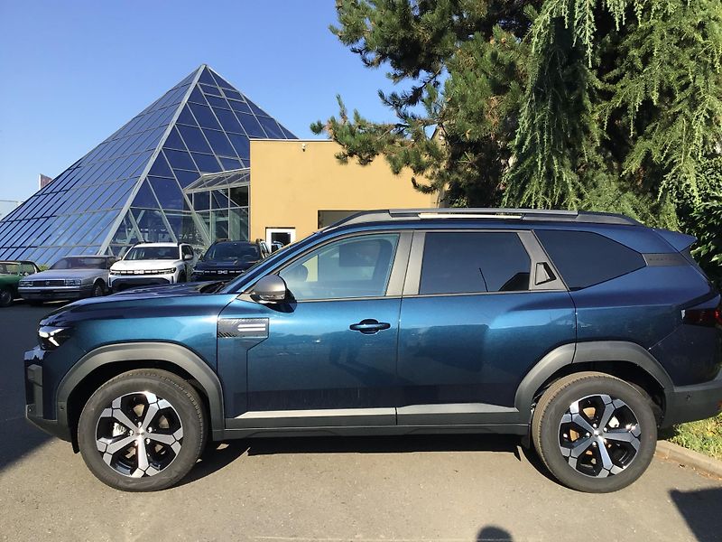 Dacia Bigster (2026) AUTOMAT  HYBRID EL.KUFR IHNED - fotka 8 z 17