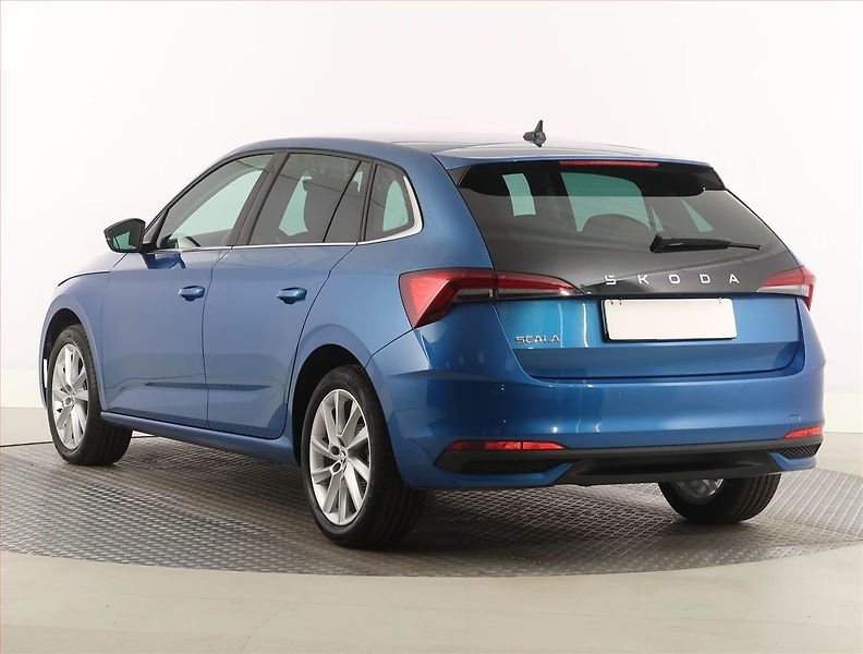 Škoda Scala (2024) Top Selection 1.0 TSI - fotka 4 z 23
