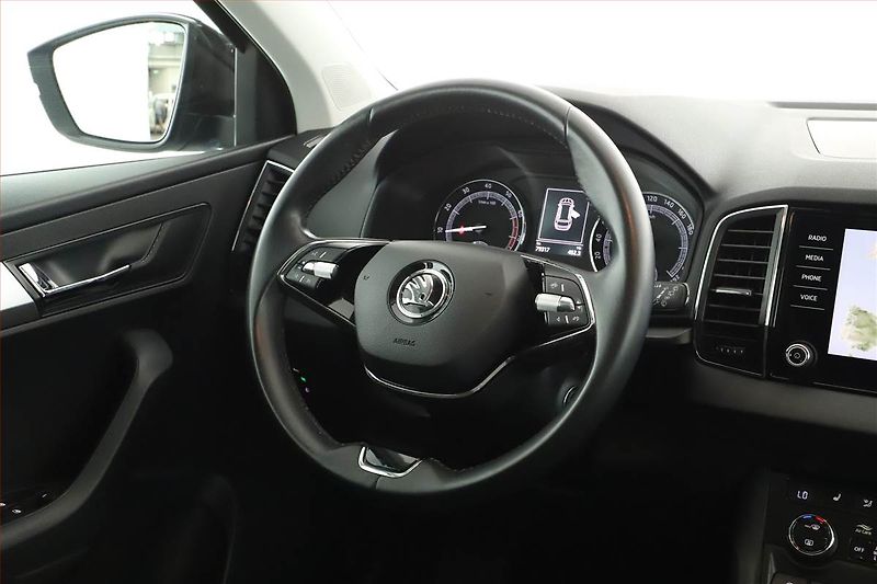 Škoda Karoq (2020) 1.0 TSI, Tempomat - fotka 8 z 14