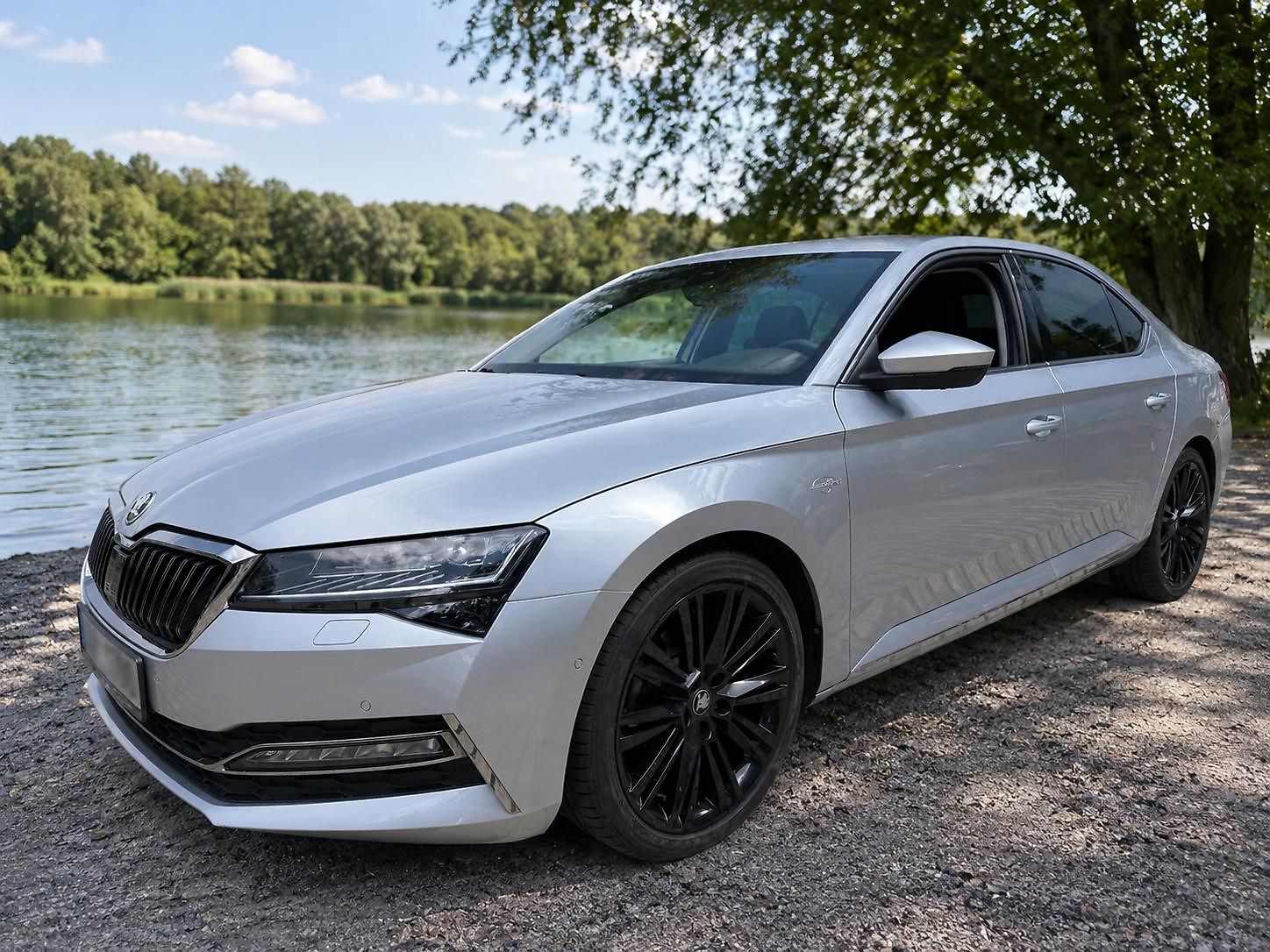 Škoda Superb L&K 2.0TSI 140kW ASIST ČR DPH