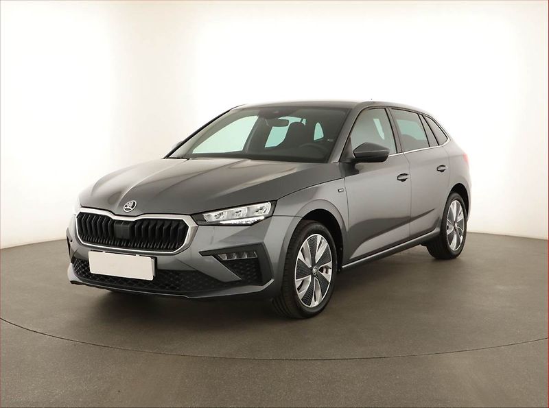 Škoda Scala (2024) 1.0 TSI, Drive, FullLed - fotka 2 z 14