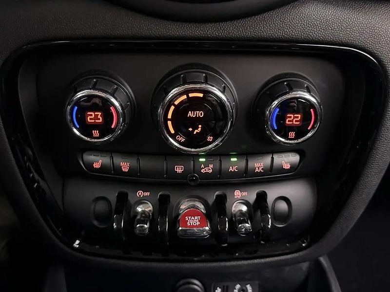 Mini Clubman S 2.0T 141kW Pepper LED - fotka 10 z 13
