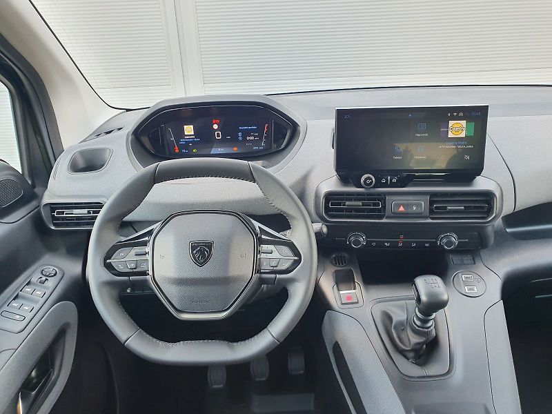 Peugeot Rifter (2026) LONG ALLURE BlueHDi 130 S&S MA - fotka 7 z 15
