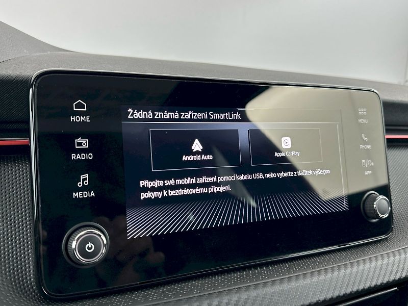Škoda Kamiq (2025) DSG 1.0TSI 85kW Monte Carlo - fotka 14 z 32