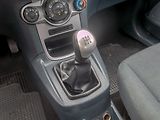 Ford Fiesta (2010) 1.25i 60KW – TAŽNÝ - náhled 24