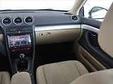 Seat Exeo (2011) 2.0 TDI, nová STK - náhled 8