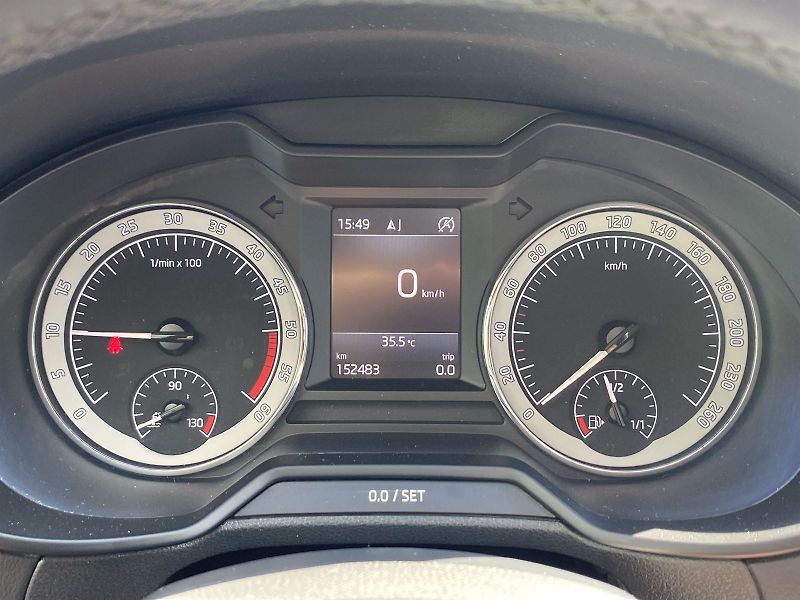 Škoda Octavia (2018) Combi 1.6 TDI Style - fotka 7 z 32