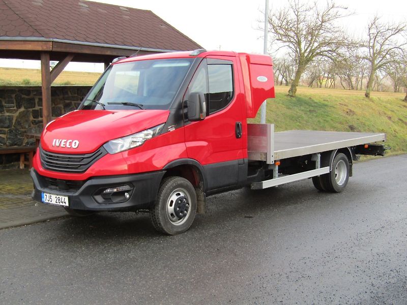 Iveco Daily (2024) 3.0 JTD  50C/35 - fotka 1 z 16