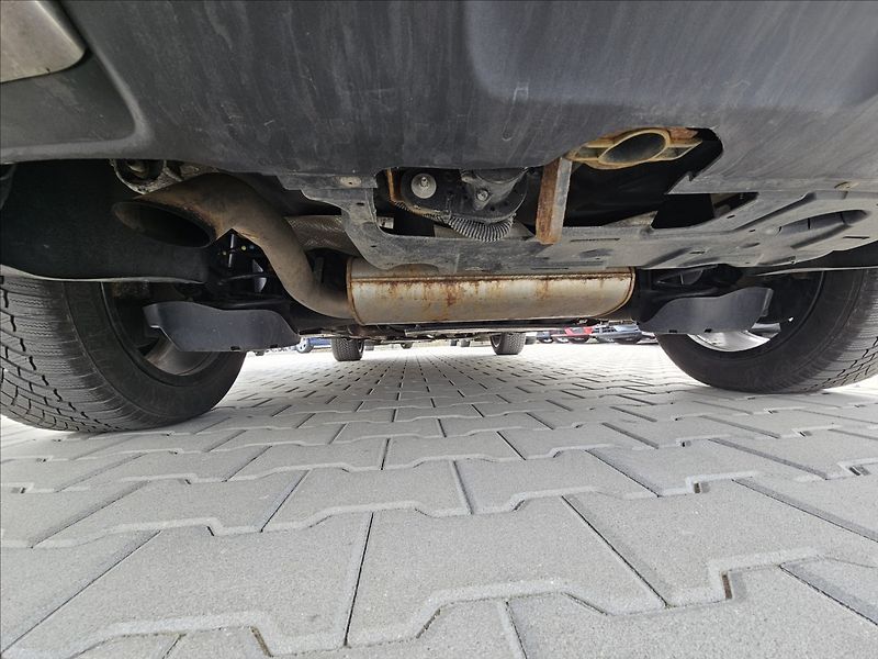 Peugeot 3008 1,6 GT Line  THP 165k EAT6 - fotka 30 z 44