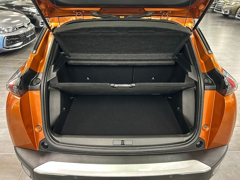 Peugeot 2008 (2021) SoH 89% GT 50kWh | Záruka - fotka 26 z 66