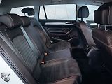Volkswagen Passat 1.5 TSI 110 kW DSG Elegance - náhled 27