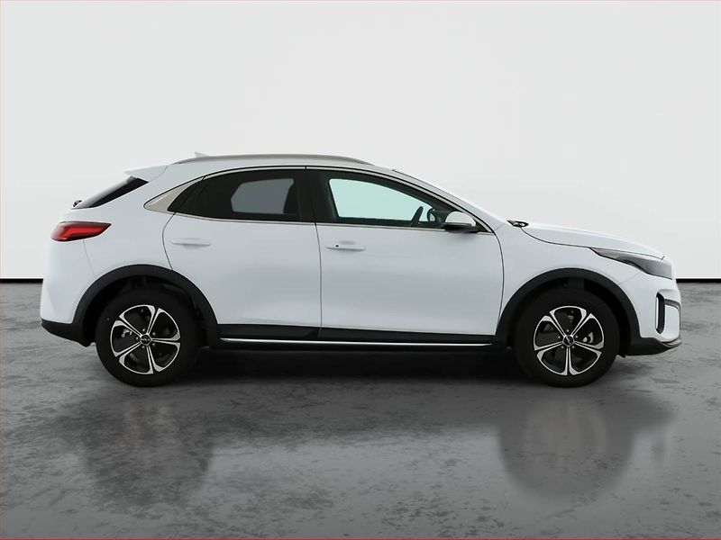 Kia XCeed (2025) Plug-in-Hybrid, DPH, Navigace - fotka 6 z 24