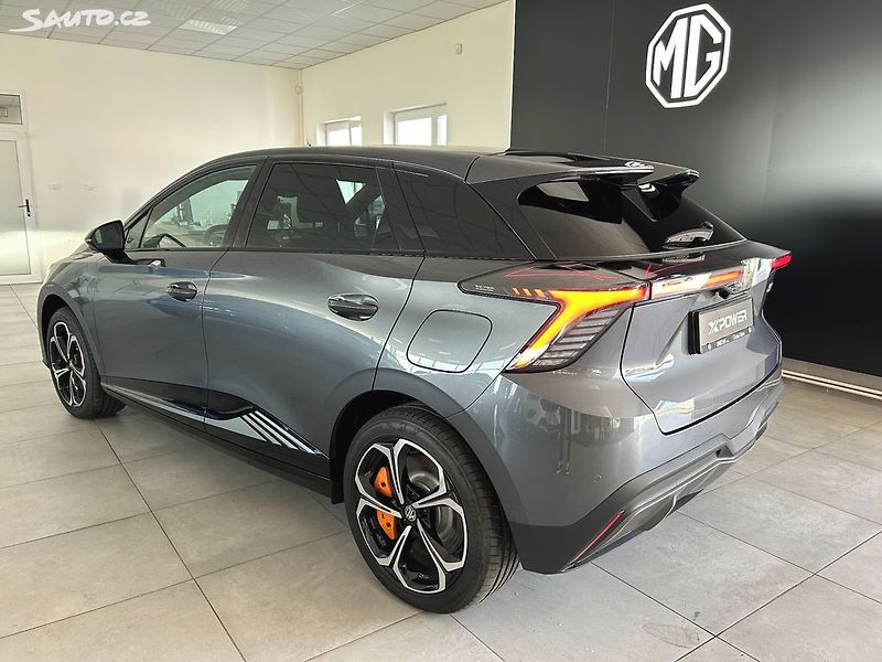 MG MG4 (2025) EV XPOWER 64kW - fotka 3 z 11