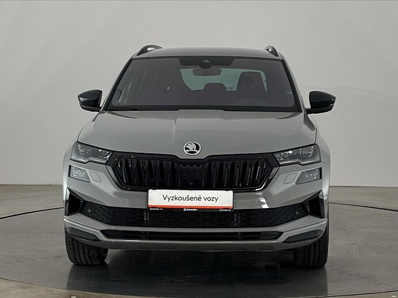 Škoda Karoq DSG Sportline - fotka 4 z 31