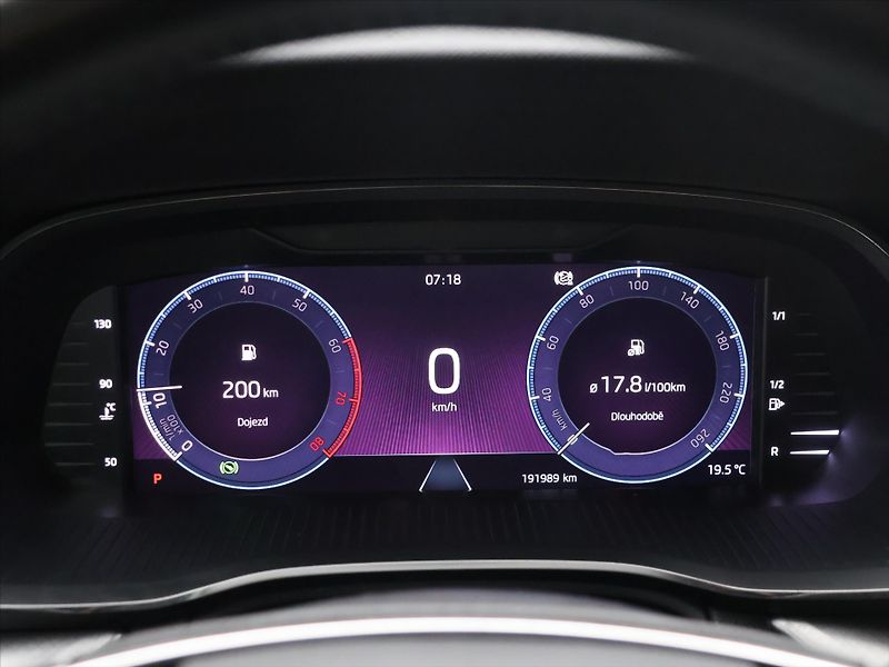 Škoda Octavia 1,5 TSI e-TEC 110kW DSG CZ - fotka 14 z 29