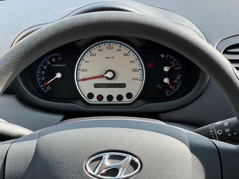Hyundai i10 (2008) 1.1i 48kW - fotka 17 z 32