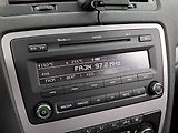 Škoda Octavia (2010) 1.6 TDI, Serv.kniha, Tempomat - náhled 14
