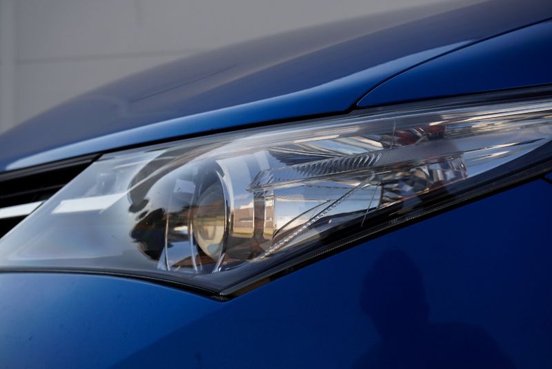 Toyota Auris 1.8i/Hybrid/Pano/NAVI/ - fotka 26 z 27
