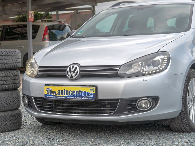 Volkswagen Golf (2012) 2.0TDI 103KW - 2x KOLA - fotka 9 z 49