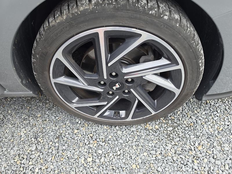 Hyundai i30 1.5 T-GDI 117KW N-Line Autom - fotka 6 z 24