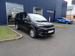 Peugeot Rifter (2026) LONG ALLURE BHDi130k MAN 7míst - fotografie inzerátu