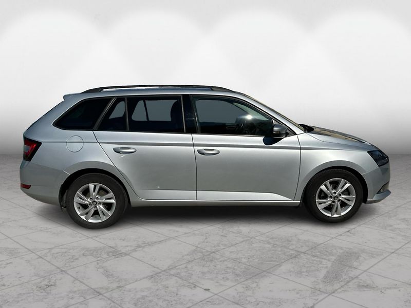 Škoda Fabia III FL Combi Ambition 1.0 TSI - fotka 7 z 19