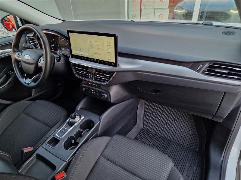 Ford Focus 1.5 TDCi Titanium, ČR, 1.Maj. - fotka 13 z 50