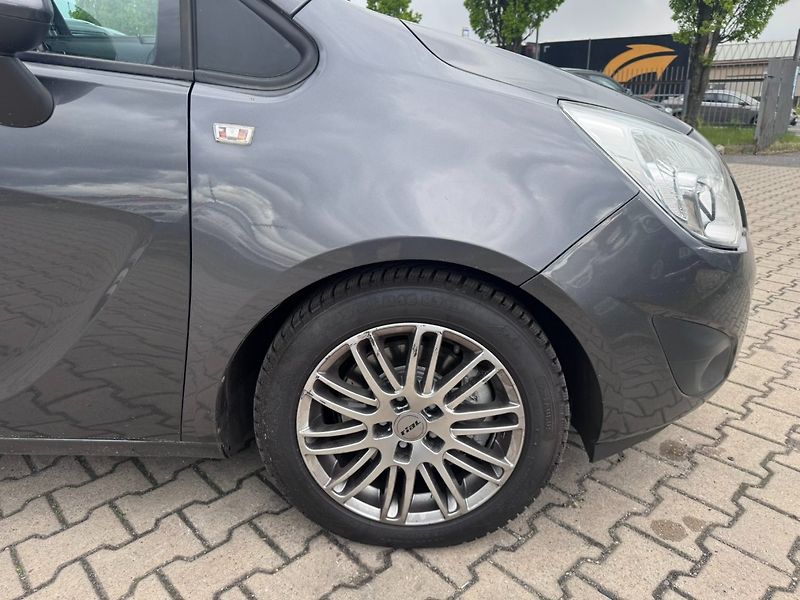 Opel Meriva (2010) AUTOMAT 1,7 CDTI 74 KW STK - fotka 12 z 37