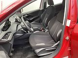 Peugeot 208 (2014) 1.2i, 1.maj,ČR, servis.kniha - náhled 9