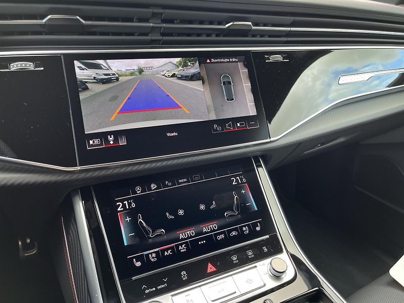 Audi Q8 (2025) TFSI quattro - fotka 17 z 26