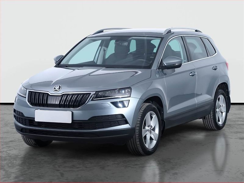 Škoda Karoq (2019) Style 1.5 TSI - fotka 2 z 24