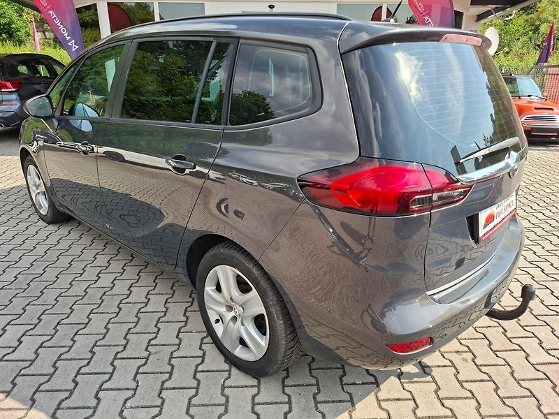 Opel Zafira (2013) TOURER 2.0CDTI 96kW -7.MÍST - fotka 6 z 41
