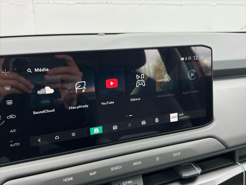 Kia EV3 1,0 150kW 81,4 kWh 4x2  AIR - fotka 23 z 26
