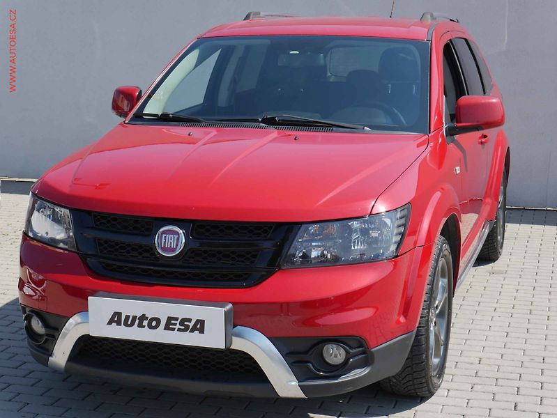 Fiat Freemont (2014) 2.0 JTD 4x4, Cross, AT, kůže - fotka 3 z 22
