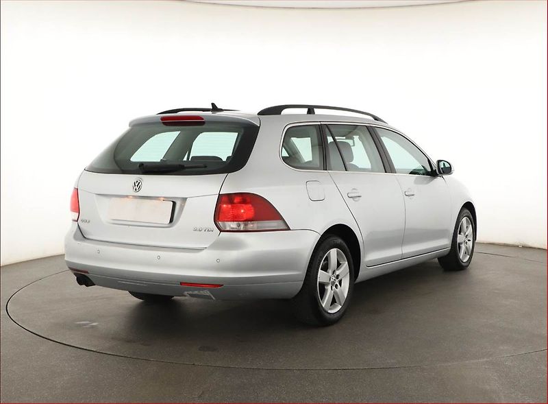 Volkswagen Golf (2012) 2.0 TDI, Automat, po STK - fotka 5 z 17